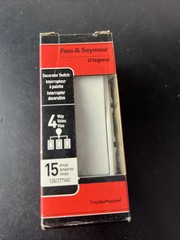 Legrand radiant 15 Amp 120-Volt 4-Way Decorator/Rocker Light Switch, White