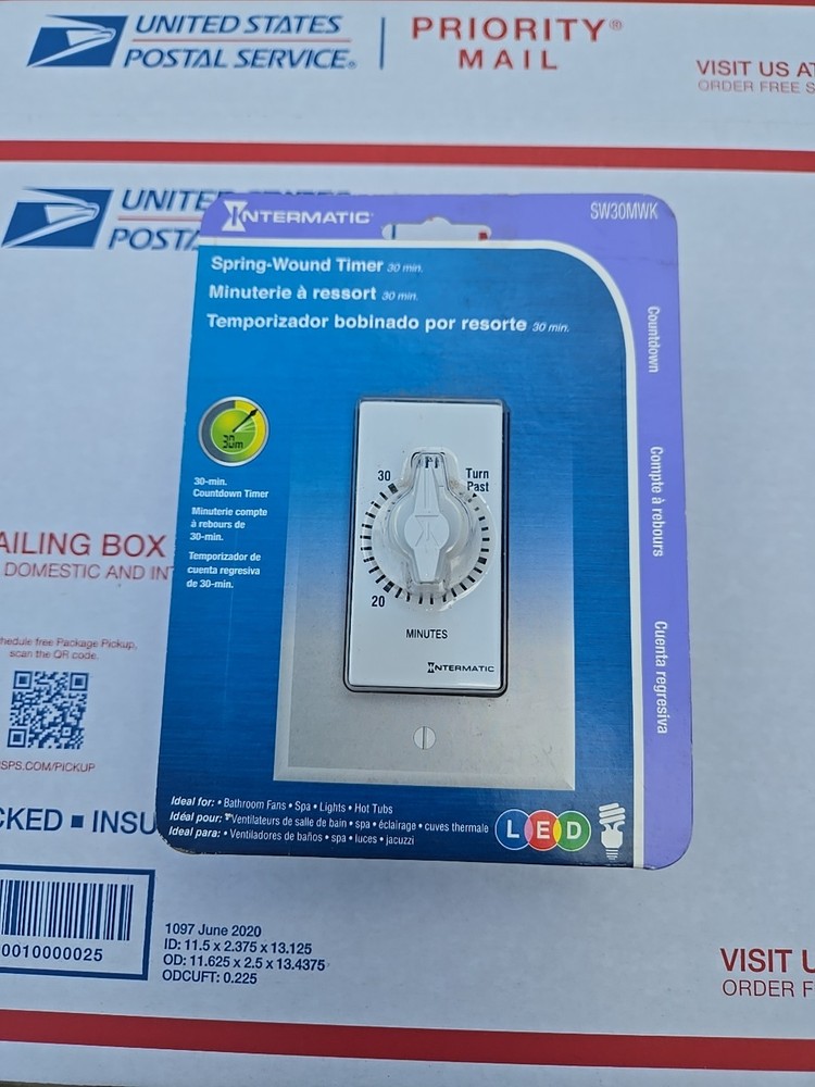 Intermatic SW30MWK 125V White Single Pole Spring Wound In-Wall Timer Switch