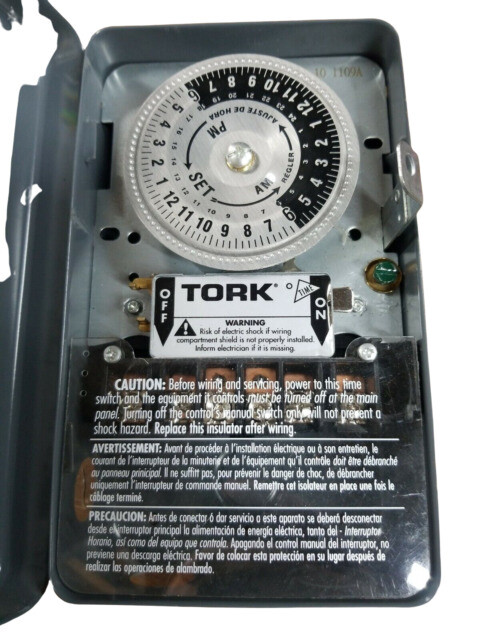 Tork 1109A-0 Indoor/Outdoor Metal Case Multi-Voltage Time Switch OPEN BOX