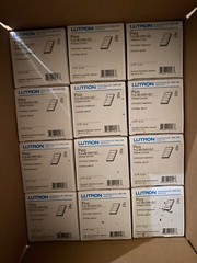 Lutron PJ2-4B-GWH-S01 4 BUTTON PICO Control SHADES WIRELESS KEYPAD WHITE NEW