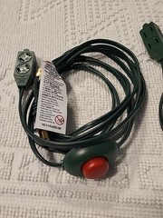 Pair of 12 Foot/Foot Switch Extension Cords, Green 2 Prong. Open Package.