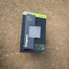Legrand adorne sofTap Single-pole 3-way LED Illuminated Dimmer 0-10v Magnesium