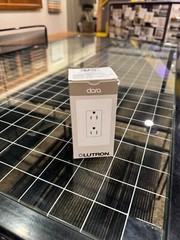 Lutron Claro CARS-15-TR-WH 15A Tamper Resistant Receptacle White New Condition