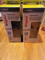 2pk Legrand Radiant 15 Amp Single Pole Paddle Switch TM870-BKCC10, Black – NEW