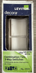 NEW Leviton 5643-W Decora Traditional 3-Way Combination AC Switch 120/277 Volt