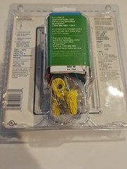 LUTRON DIVA C-L DIMMER LED 150W MODEL # DVWCL-153PH-WH SEALED