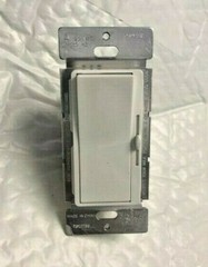USED TD3L WHITE 700 3-WAY DECORATOR LINEAR SLIDE DIMMER W-SWITCH