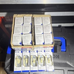 17 of Eaton Arrow Hart Heavy-Duty 4-Way Toggle Switch Ivory 15/20A 120/277V