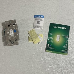 New Lutron TGCL-153PH-WHB Toggler Light Dimmer Single-Pole/3-Way White LED+