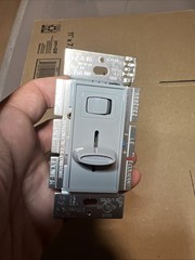 Lutron Skylark Lighting Dimmer Switch SCL-153P-WH White 150W Single 3-Way LED