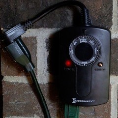 Intermatic 1000-W Outdoor Light Sensing Timer for Christmas Lights & Decorations