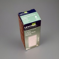 Leviton Decora Plus 3-Way Heavy Duty Rocker Switch – White 15 Amp