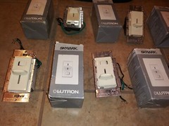 Lot of 6 Lutron S-600P & SFSQ-F SkyLark Single-Pole Dimmer – 3 NEW & 3 USED 6pcs