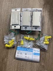 Lutron Maestro MACL-153M Dimmer White (pre-owned) Lot Of 3