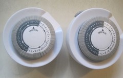 2 Woods TN300 Mechanical Outlet Timers Indoor Only Clean 3” Round