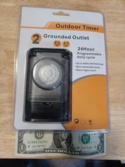 New Outdoor Timer 2 Grounded Outlets 24 Hr Programmable Daily Cycle 125VAC 60Hz