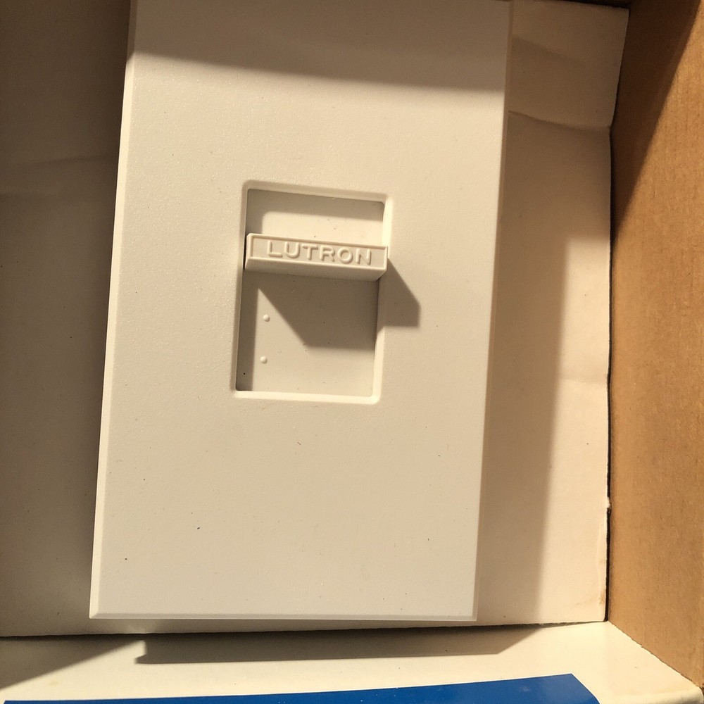 NEW Lutron Centurion Incandescent Dimmer N-1000-WH Light Switch