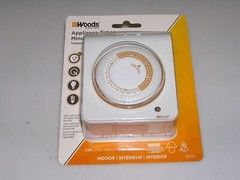 Woods Indoor Appliance Timer Grounded Outlet 24-Hour On/Off Settings 50021 New