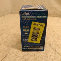 Leviton IllumaTech 600VA Magnetic Low Voltage Slide Dimmer w/ Light IPM06-1LZ
