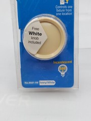 Leviton Rotary Single Pole Push ON/OFF Dimmer Switch 600W 6681-1W White & Ivory