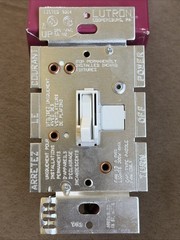 LUTRON ARIADNI AY2-LFSQ-WH FAN CONTROL/DIMMER