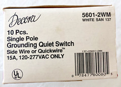Leviton 5601-2WM 15Amp 120/277V Decora Rocker Single Pole Quiet Switch 8 in Box