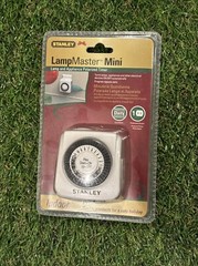 NEW SEALED Stanley LampMaster Mini Lamp & Appliances Indoor Timer #TM411/56403