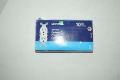 Leviton 1451-2WM White 15A-120V AC/CA Light Switches 10PK