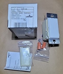 LEVITON DECORA 6381-WI SINGLE POLE WALL SWITCH DIMMER MODULE 500W-120V INCANDESC
