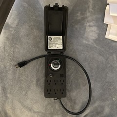 Intermatic 24 Hour Outdoor Timer Model HB1116R 1800 Watt 15 Amp Six Outlet Cover