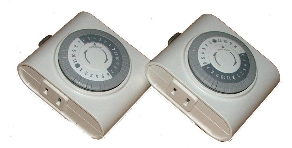 Defiant Indoor White Big Button 24-Hr Timer – Set of 2