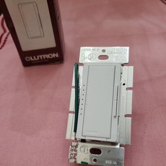 Lutron Maestro Location Dimmer Control MALV-600-wh 600 va / 450 w multi -white