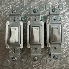 Leviton 15 Amp 3-Way Toggle Switch White (3 Switches)