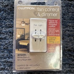 Lutron Skylark 1 Pole Sliding Dimmer Wall Switch – White