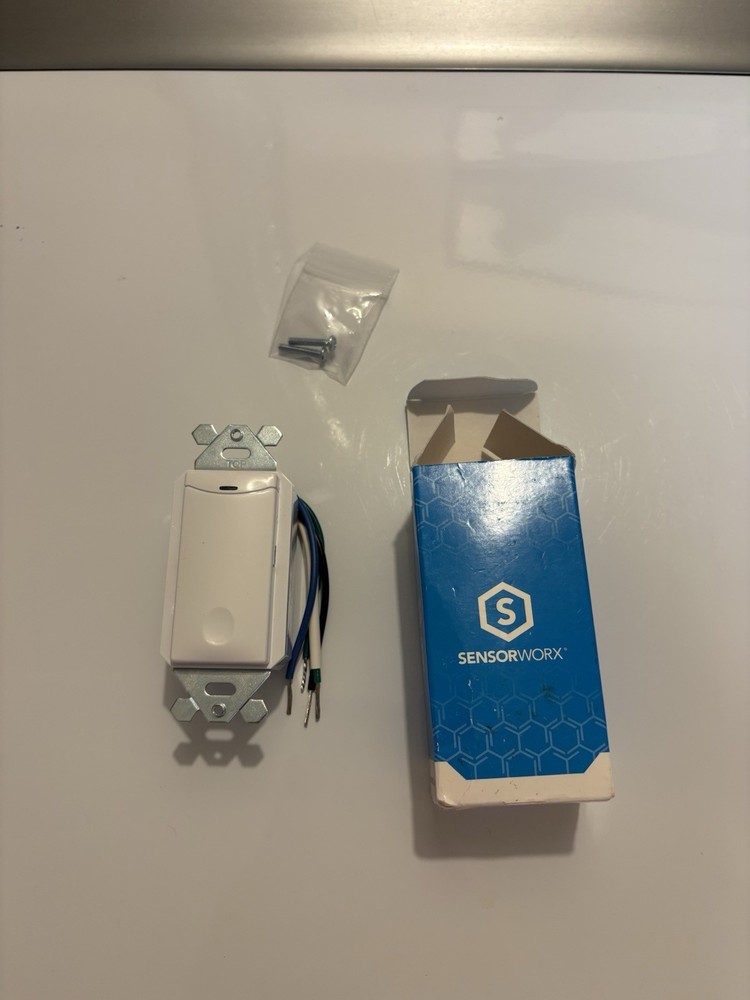 SensorWorx Wireless Wall Switch Load Controller SWX-851-WH New In Box