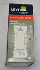 Leviton Switch 15A-120/277V AC/CA E5601SW White Single Pole Rocker Switch New E2