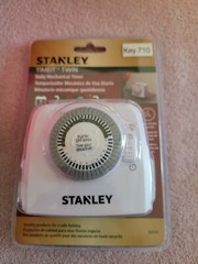 Stanley TIMEIT TWIN 2 Outlet Daily Mechanical Timer TM425 BRAND NEW