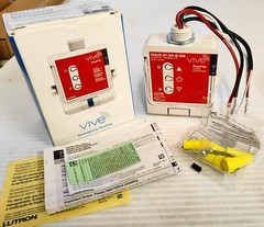 Lutron RMJS-8T-DV-B-EM VIVE Dimming Module PowPak Fluorescent / LED Lamp Type