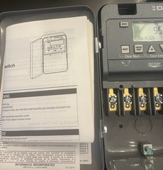 Intermatic DT101 24 Hour Digital Time Switch New