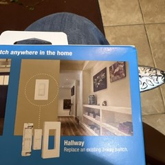 Lutron Caseta Wireless Smart Switch Kit with Remote P-PKG1WS-WH-R – New Sealed