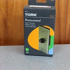 TORK 3010 Photocell Dusk-to-Dawn Photocontrol 120VAC Flush Mount SPST