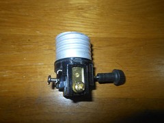10 New On/Off Medium Base Lamp Socket By ADL Model D57
