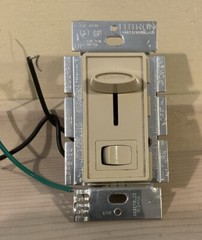 S-600P-IV Lutron Incandescent/Halogen 120V 600W Dimmer Skylark Ivory