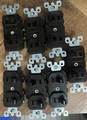 Lot of 7 Leviton 15 amps Combination Switch Brown, 020-05224-002