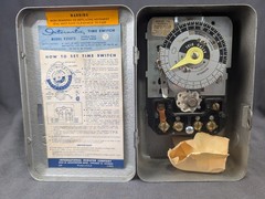 Vintage Intermatic V25073 Time Switch 40 Amp 120V Astro Dial DPST Industrial Tim