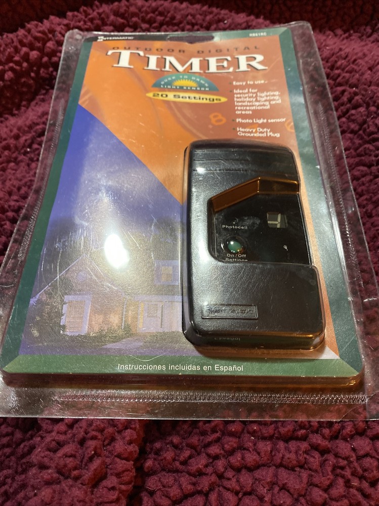 Intermatic Digital Outdoor Photo Dusk to Dawn Light Sensor Timer Model # HB61RC