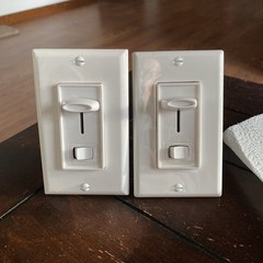 Lutron Skylark Dimmer Set 3 Way Or Single Pole 2 Pack White (Used). With Covers.