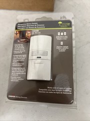 NEW COOPER OS310U-W-K WHITE OCCUPANCY MOTION SENSOR WALL SWITCH 1000sq. ft. 180°