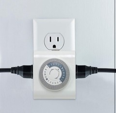 GE Mechanical Polarized Outlet Timer, Single Plug with 2 Prongs, 24 Hour Cycl…