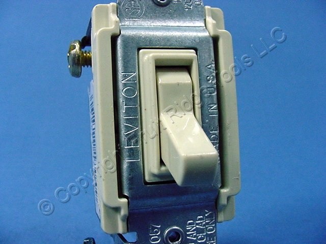 Leviton 1453-2I Ivory 3-Way Toggle Wall Light Switch Residential 15A 120V Bulk